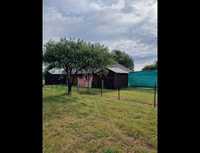 FARM FOR SALE IN STRYDFONTEIN